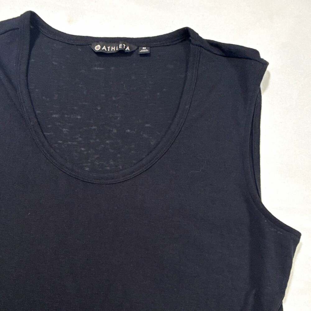 Athleta Women’s Black Solid Scoop Neck Lightweight Stretch Knit Tank Top Size M